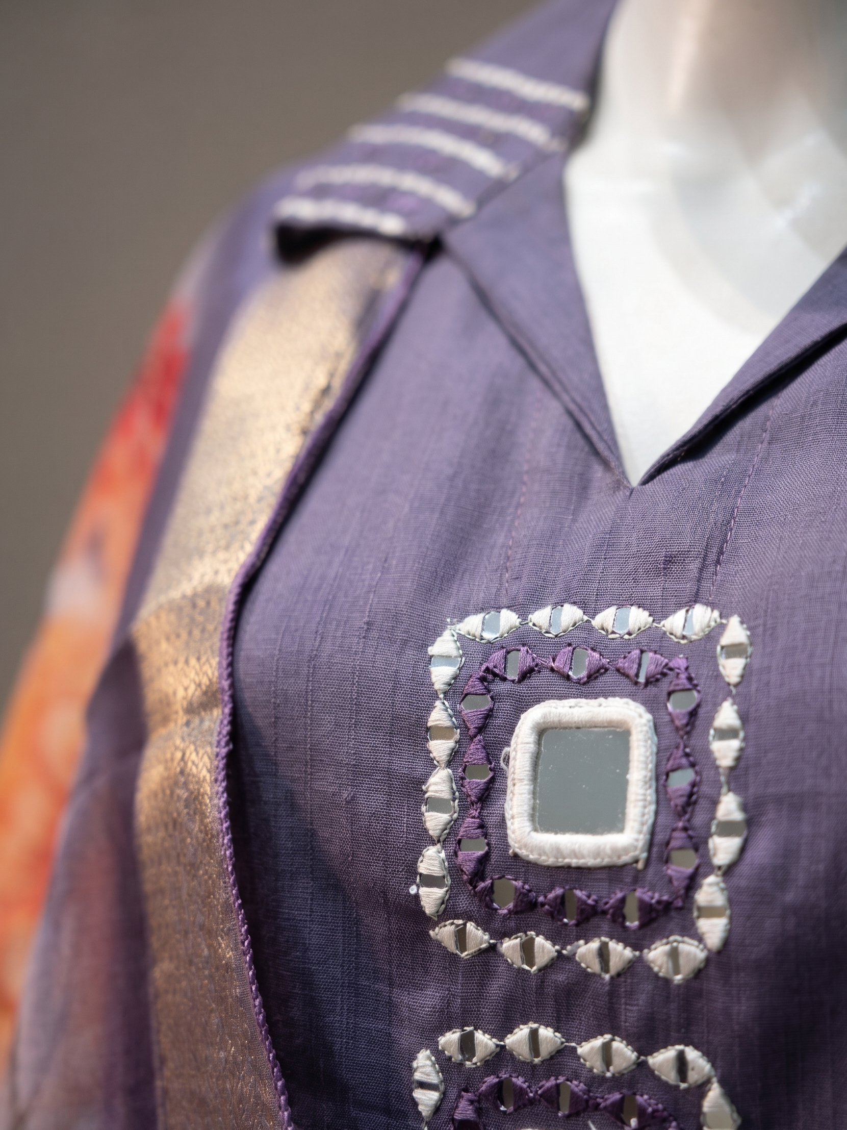 Lavender Collared Kurta Set with Floral Organza Dupatta